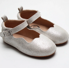 Load image into Gallery viewer, Sparkle White Olivia