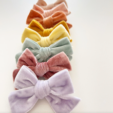 Load image into Gallery viewer, Rose Velvet Bow