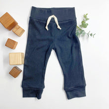 Load image into Gallery viewer, Cloud Solids- Black Joggers